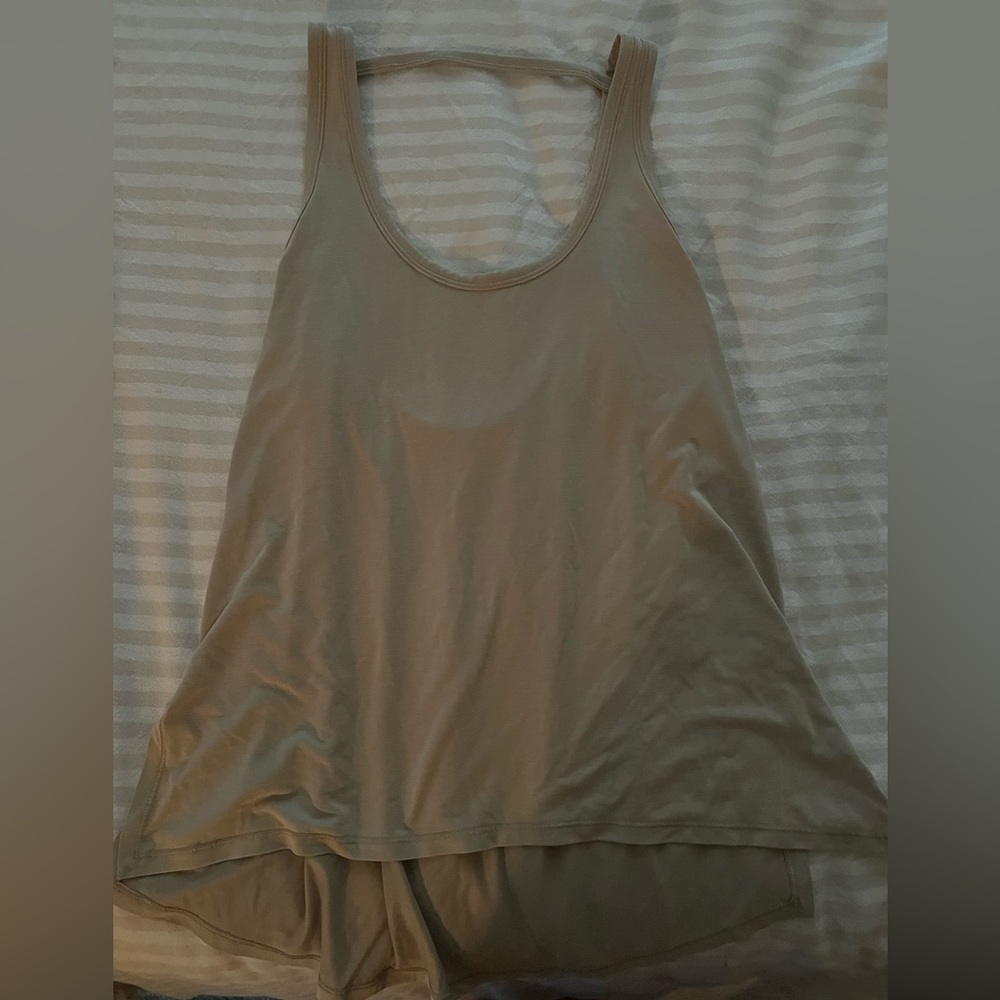 lululemon workout tank 🍋